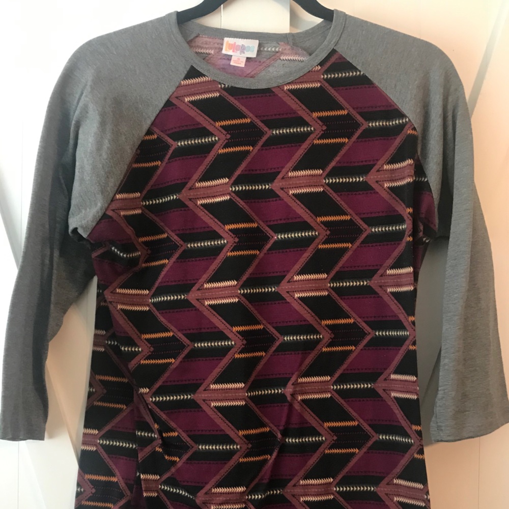 LuLaRoe Randy baseball tee size small